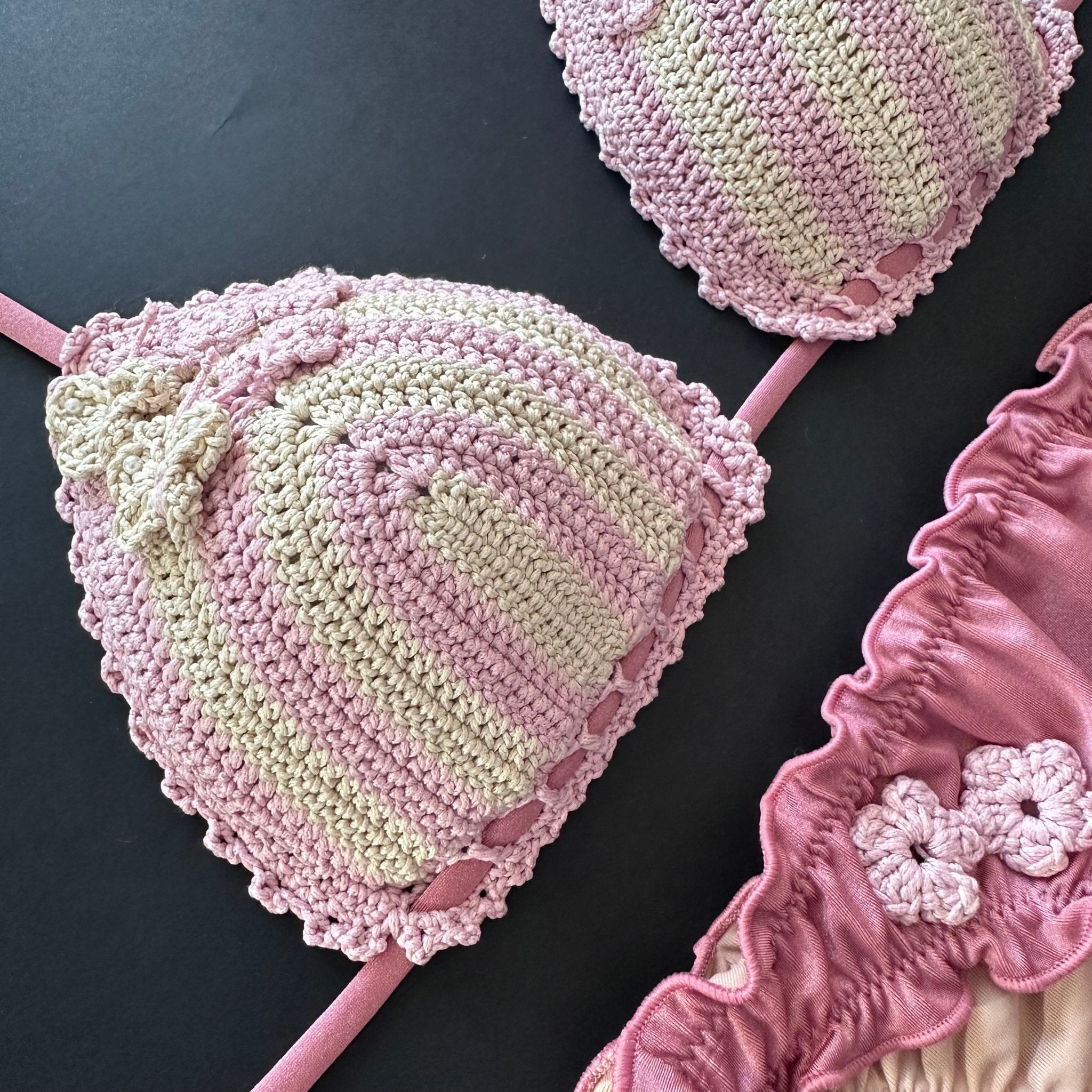 Bikini Triangolo Uncinetto Fiori Rosa Cipria Panna Bikini D'amare
